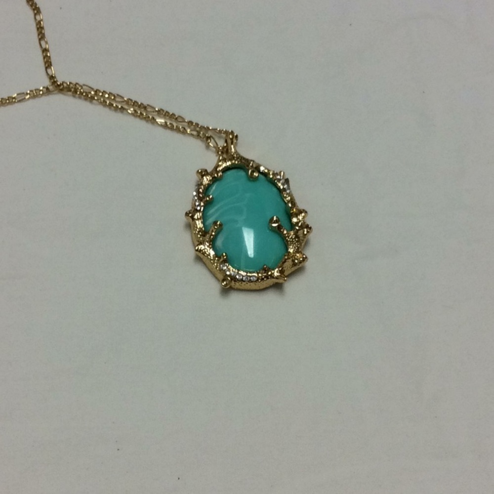 Lilly Pulitzer necklace